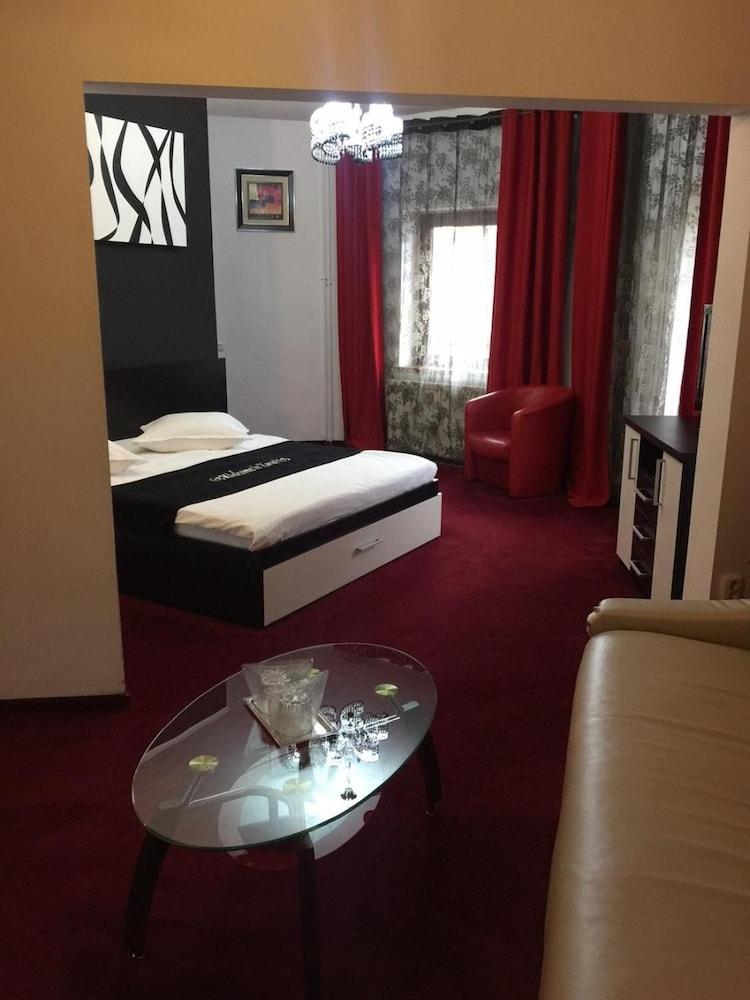 Hotel Papu Bukareszt Zewnętrze zdjęcie