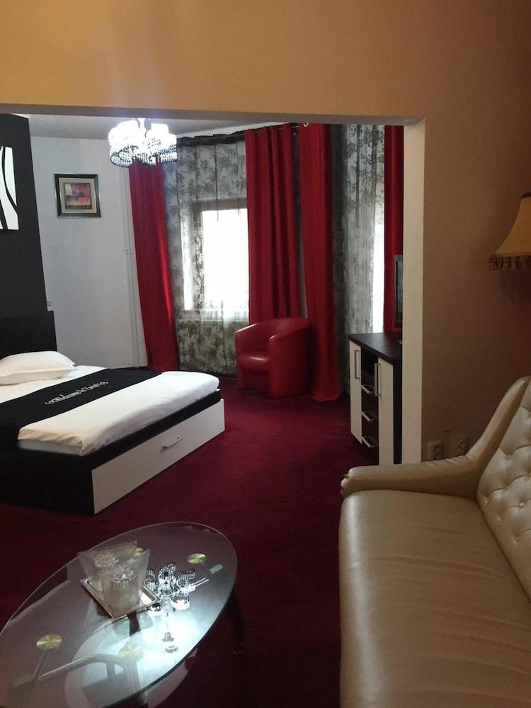 Hotel Papu Bukareszt Zewnętrze zdjęcie