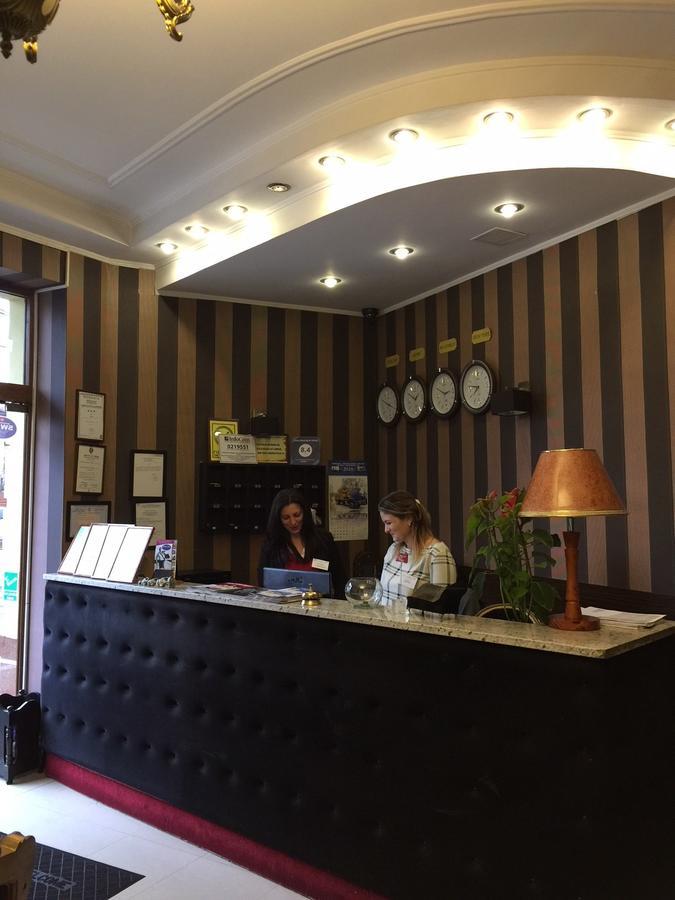 Hotel Papu Bukareszt Zewnętrze zdjęcie