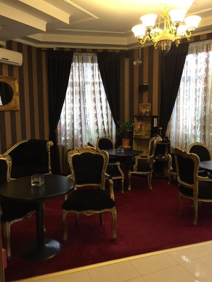 Hotel Papu Bukareszt Zewnętrze zdjęcie